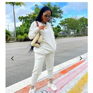 Minaa Monroe Essential Jogger Set (Bone color)